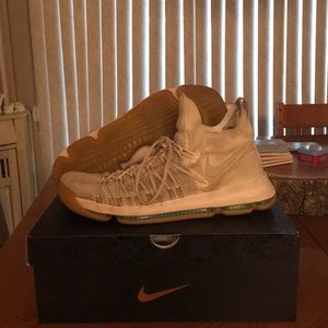 Nike KD 9 Elite Gumsole/White (Used) WITH BOX
